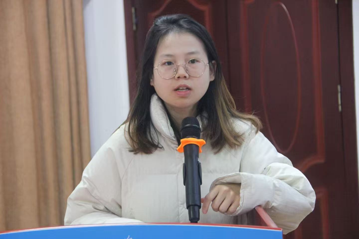 09b3607b70ee4e4cbd4205e1a0f150db.jpg 09b3607b70ee4e4cbd4205e1a0f150db.jpg