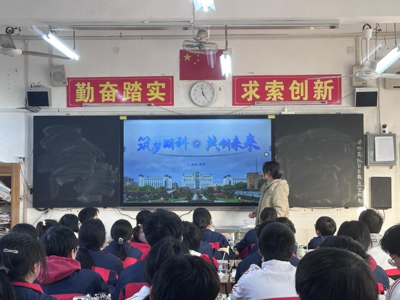 fd5a6a83d82c484e909447d55cb57c0d.jpg fd5a6a83d82c484e909447d55cb57c0d.jpg