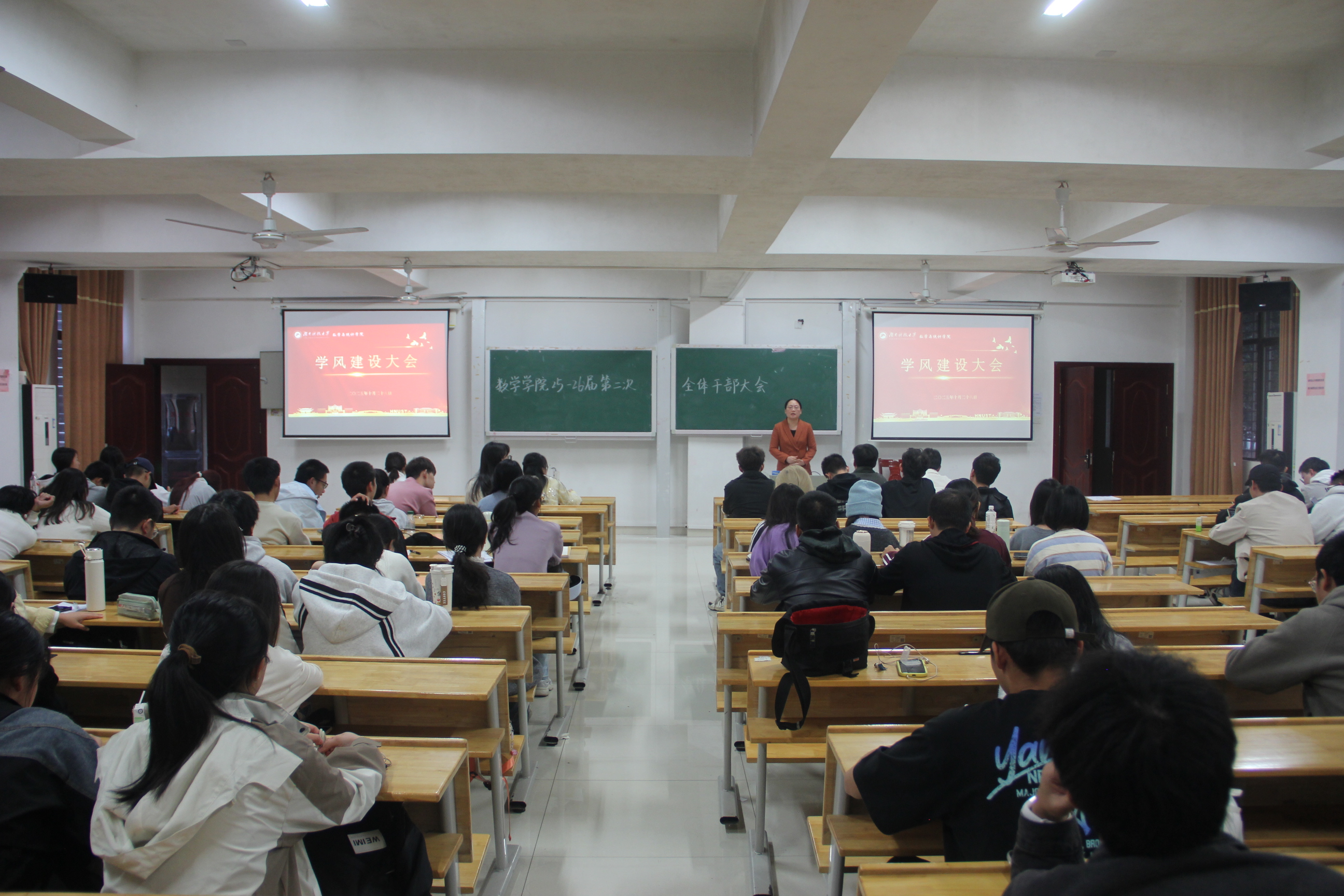 ceb7ece794a649b1be29da63b37a8a3a.jpg ceb7ece794a649b1be29da63b37a8a3a.jpg