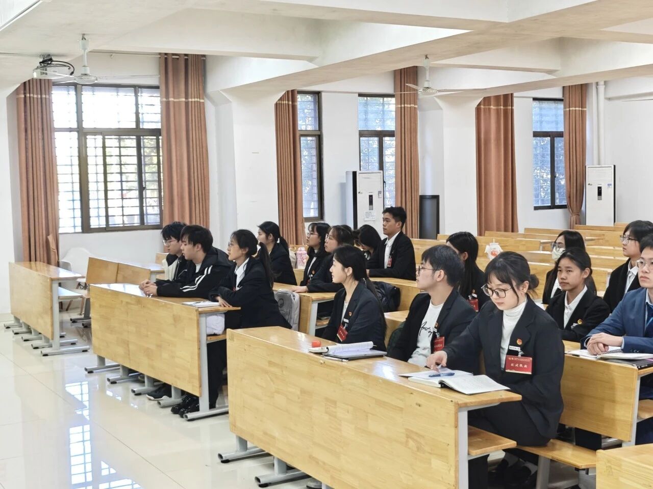 72a23e0749dc48f4b95142e137faf59e.jpg 72a23e0749dc48f4b95142e137faf59e.jpg